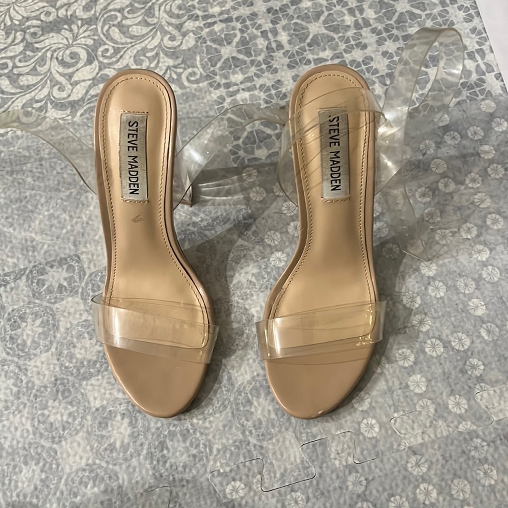 Cute clear size 6.5 summer block heels